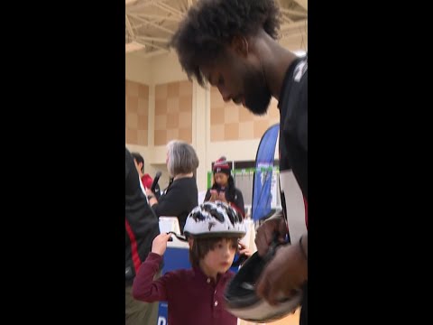 Falcons give away bikes to students