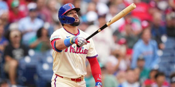 Teams await Kyle Schwarber decision at Winter Meetings