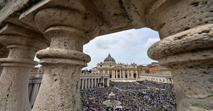 Pope Leo XIV suppresses Commission for Donations to the Holy See, Orders Complete Structural Review of Vatican Fundraising