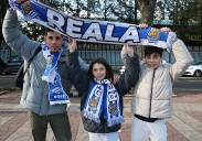 La afición de la Real se deja sentir en Mendizorroza