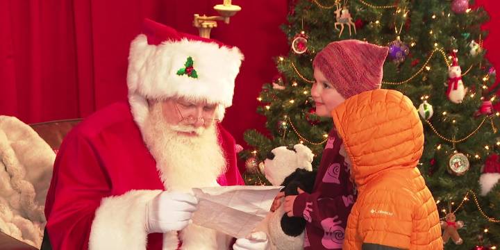 Santa on State brings new holiday tradition to downtown Madison