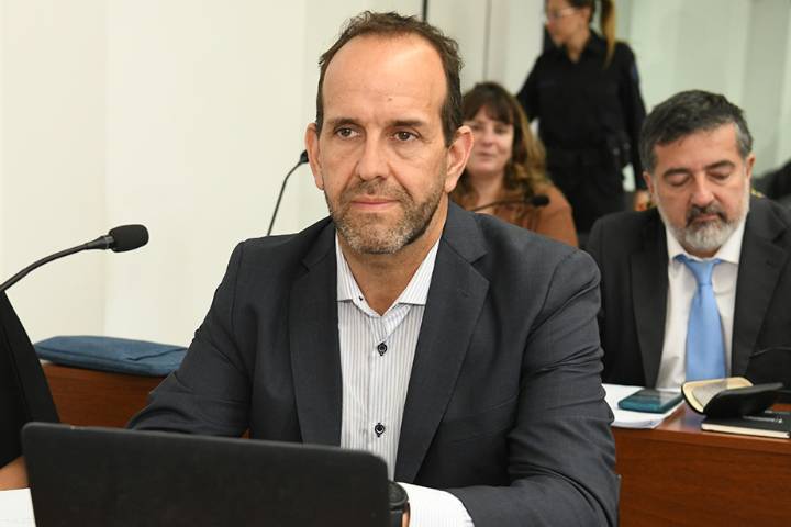 Condenan al banquero Carlos Rohm a 5 años de prisión por asociación ilícita