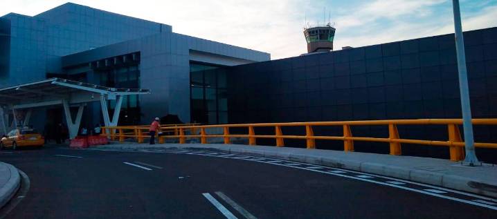 Cierran Aeropuerto Ernesto Cortissoz por accidente de avión de Aerosucre