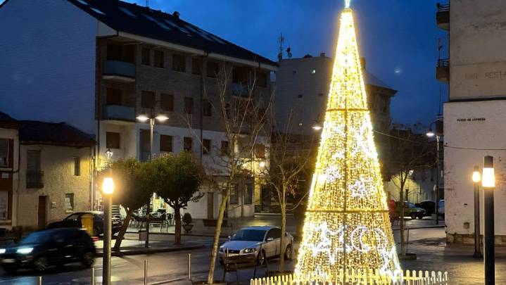 Ya llegó la Navidad a La Virgen del Camino