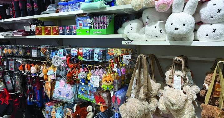 Revived plaza amps up bustling Asian District