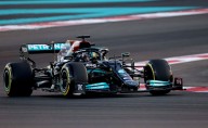 Hamilton crashes in final practice for F1 title