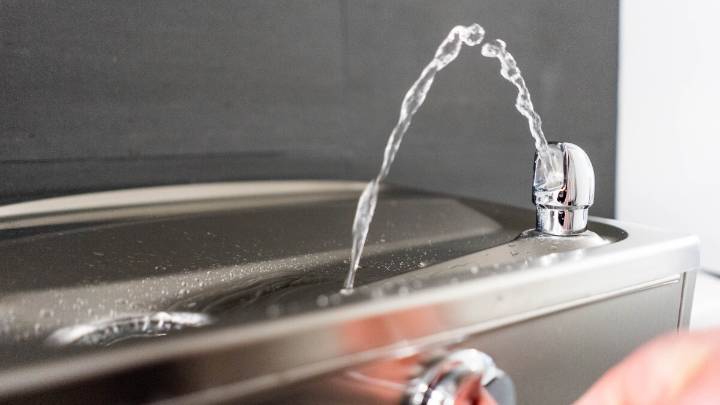 Efforts to map lead pipes in St. Louis trickle on