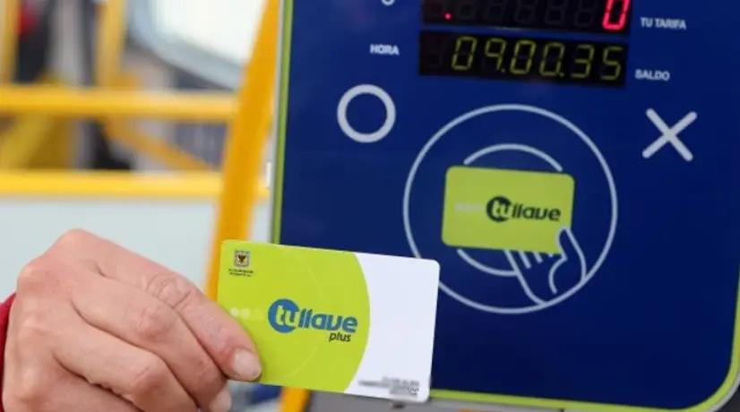 Más de 820 mil bogotanos ya tienen acceso a pasajes gratuitos en TransMilenio y SITP