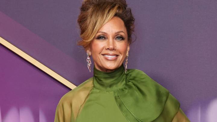 Who is Vanessa Williams from age to Miss America naked photo scandal