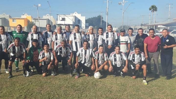 Lobos Negros golea a Palos Garza y sigue imponiendo el orden en la Independiente Colosso Veteranos