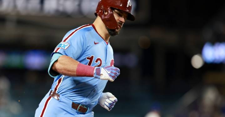 Schwarber to Philly, Diaz to Dodgers