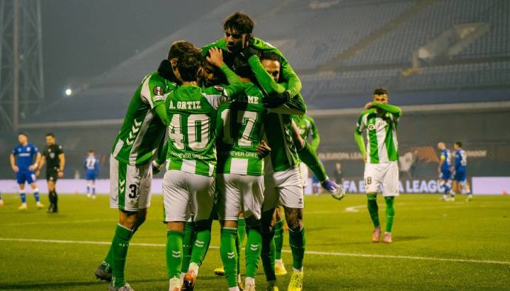 Betis se impuso al Dínamo de Zagreb y se acerca a abrochar su clasificación a la siguiente ronda de la Europa League