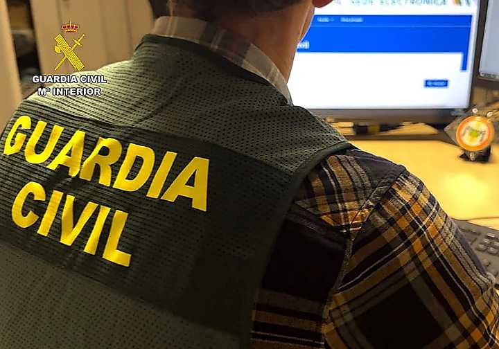 Identifican en Jaén a un «sicario virtual» que estafó 4.000 euros a un guipuzcoano