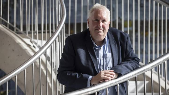 Michael Woods: "Estamos en un punto en el que pensar en salvar todos los pueblos es poco realista"