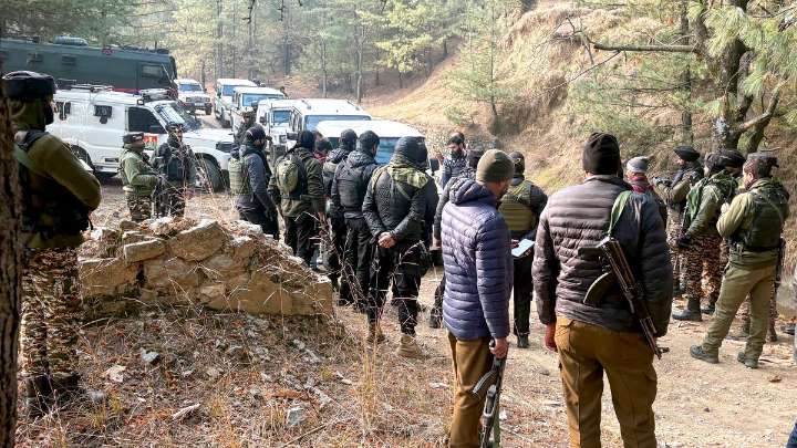 Over 150 OGWs detained as J&K police intensify crackdown in Srinagar