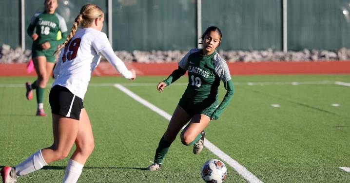 Flagstaff girls soccer drops season opener to 6A Boulder Creek