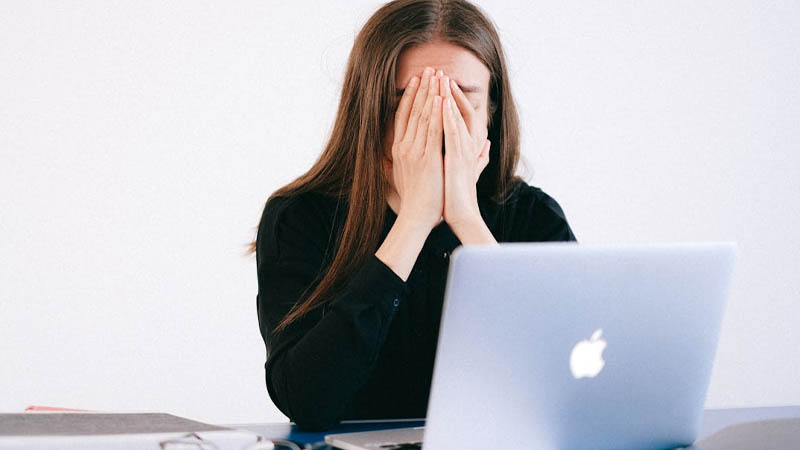 Boss fires worker for arriving 40 minutes early every day