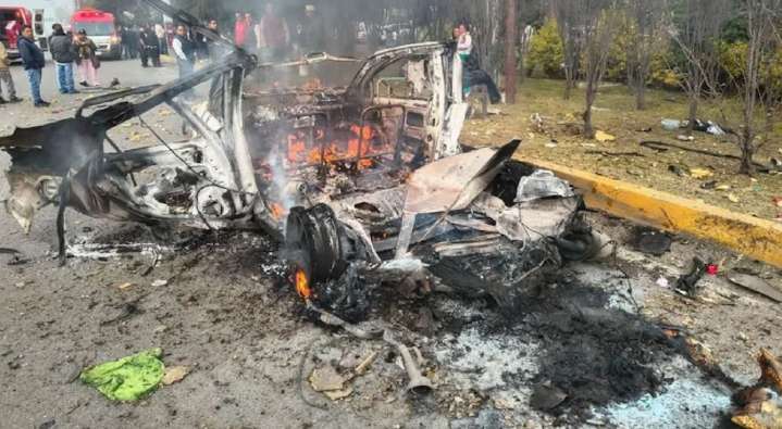 Explosión en taxi rumbo a la CDMX desata caos y deja varios heridos