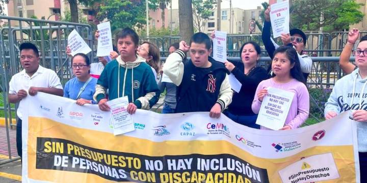 Gobierno reduce apoyo para estudiantes con discapacidad en el Presupuesto 2026