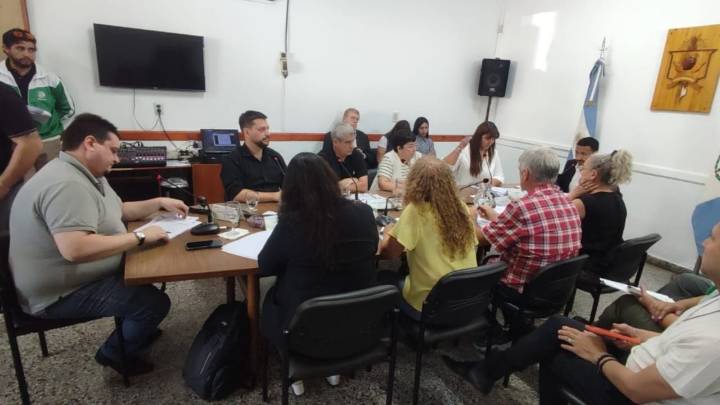 El deliberante de Centenario rechazó el proyecto de Ordenanza Impositiva 2026 que elaboró el ejecutivo