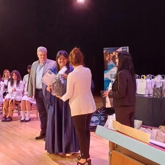 El ENIM entregó el Premio Estímulo 2025 a los mejores promedios de Cutral Co y Plaza Huincul