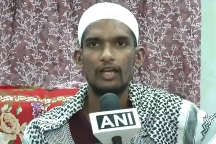 Son Tried to Save His Parents After Saudi Arabia Bus Crash