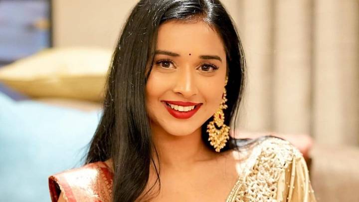 Bigg Boss 19: Tanya Mittal’s Fandom Takes Over Delhi Metro Screens Across 75 Stations