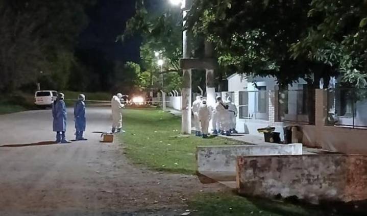 Piden perpetua para el hombre acusado de estrangular y atar al portón de una escuela a una mujer