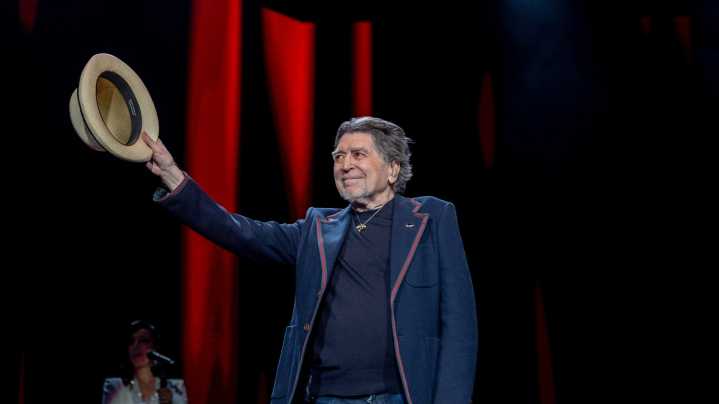 Sabina cuelga el sombrero en la noche del último adiós del "concierto más importante" de su vida