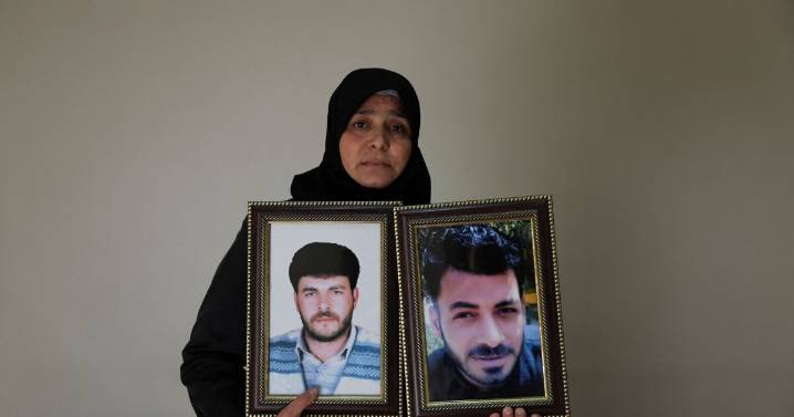 Un año después de la caída de Al Asad, Siria sigue sin respuestas sobre sus desaparecidos