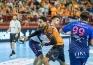 Monólogo naranja ante el Nava