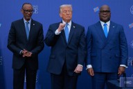 ‘Dirty Diaper': Trump’s Big Announcement Blows Up After Fans Catch African World Leader Lifting His Lips Up to His Nose 'Holding His Breath'