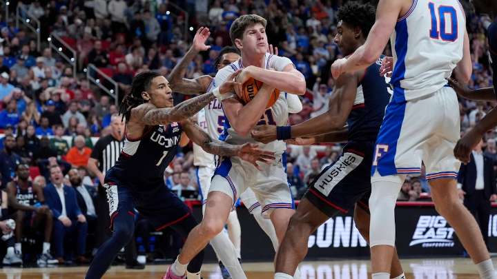 DraftKings promo code for Missouri: Bet $5, get an instant $300 bonus for Florida vs. UConn tonight