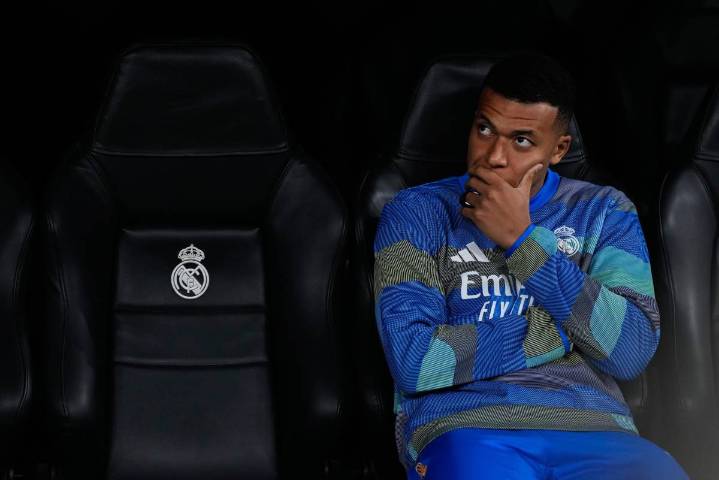 Crisis del Real Madrid en LaLiga: Mbappé en duda y hasta 13 bajas ante Alavés