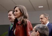 La reina Letizia llama en Salamanca a «cambiar de mentalidad» respecto a las personas con discapacidad