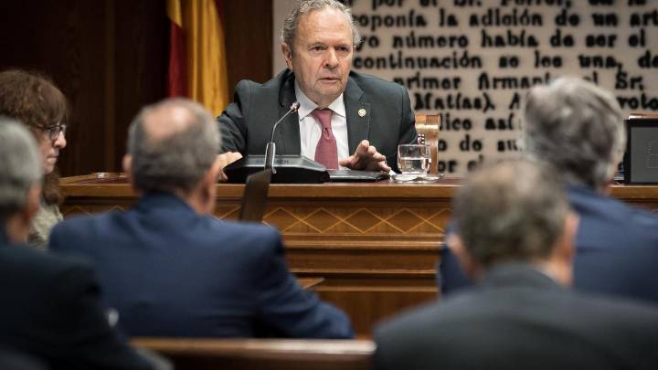 El exvicerrector de la Complutense dice en el Senado que se sintió “obligado” a crear la cátedra de Begoña Gómez