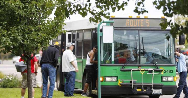 Cedar Rapids Transit is getting its first hybrid buses