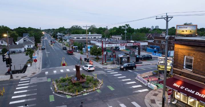 Minneapolis City Council approves plan for George Floyd Square that allows transit access