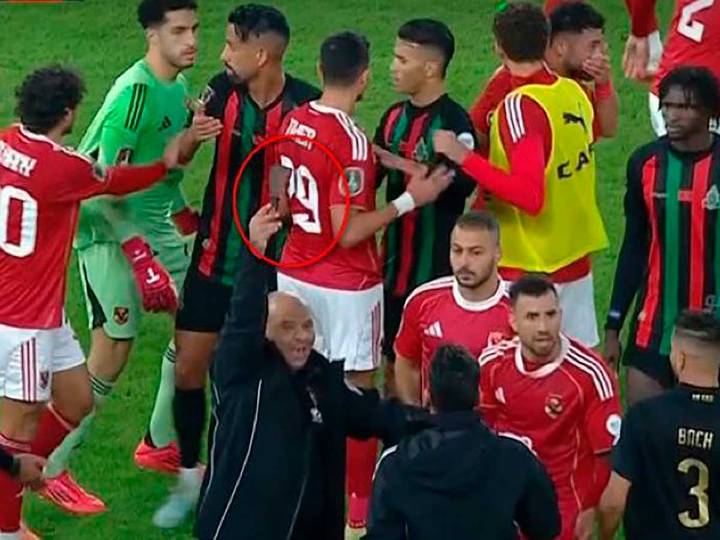 Agreden a futbolista con una navaja en pleno partido