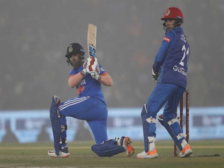 Sanjay Bangar backs Jitesh as finisher ahead of Samson