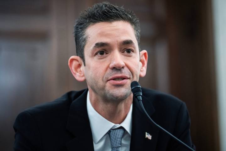 Senate panel advances nominee in his second run to lead NASA