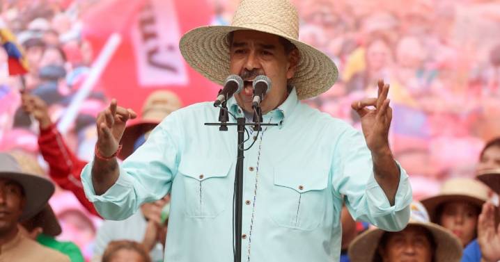 Hay tiro: Maduro pide a venezolanos prepararse para ‘partirle los dientes’ a Estados Unidos