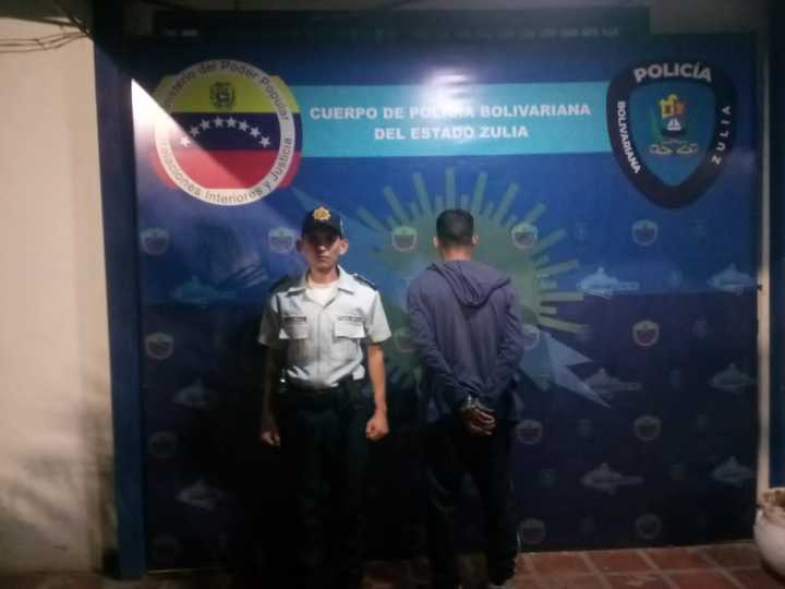 Cpbez arrestó a profesor por presuntos actos lascivos en contra de una alumna en San Francisco