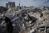 Anuncia Israel que palestinos podrían salir hacia Egipto