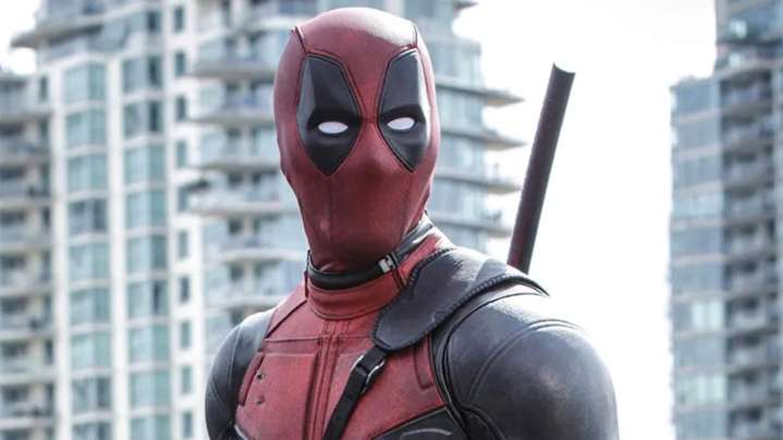 Ryan Reynolds Keeps Spending His Own Money To Use A John Candy Prop In The Deadpool Films