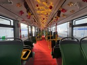 Aucorsa vuelve a llenar de magia la Navidad con el recorrido especial del ‘Autobús de los Deseos’