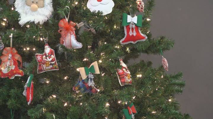 Knoxville nonprofit empowers Dominican women through sewing mission, selling handmade ornaments