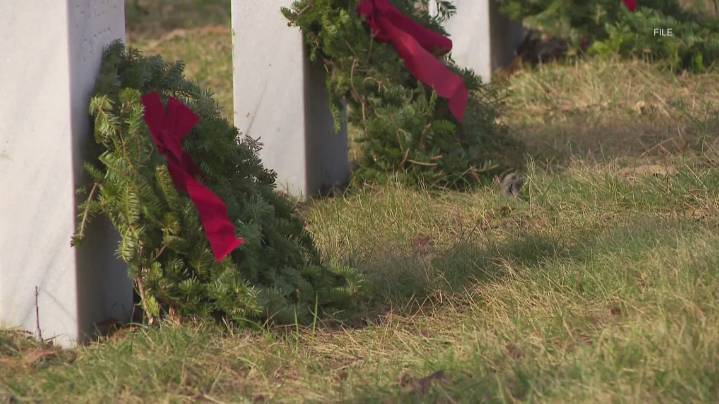 11,000 wreaths donated for veterans' graves at Zachary Taylor National Cemetery