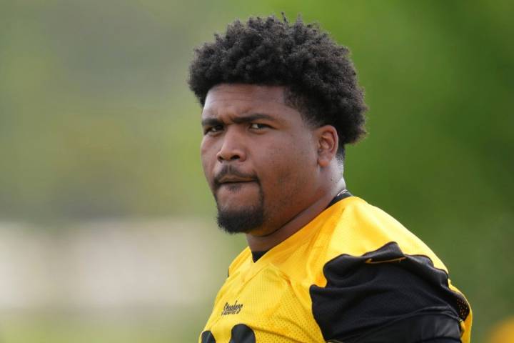 Steelers rule out two starters before facing Ravens