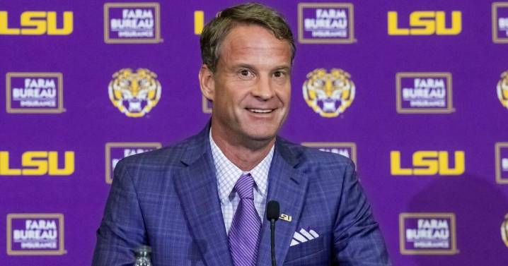 Lane Kiffin responds to Dave Portnoy on social media